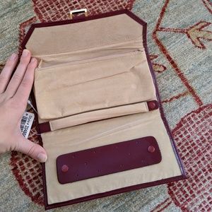 WOLF TRAVEL COMPACT JEWELRY CASE